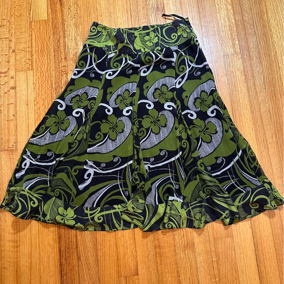Phase Eight Dresses & Skirts - Phase Eight Silk Green women’s skirt Size 10 (#2)